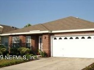 1739 Hawkins Cove Dr E, Jacksonville, FL 32246
