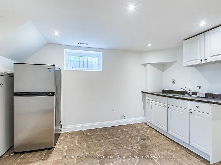 39 Meadowland Dr — Photo 28