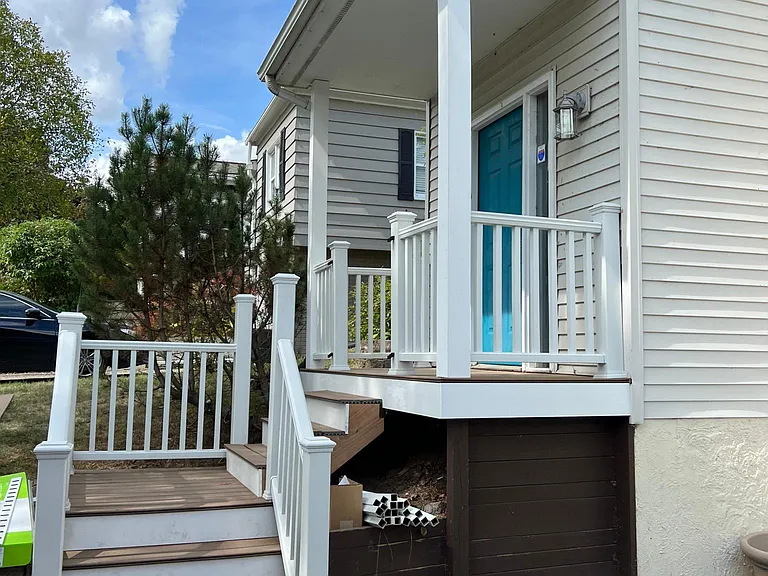 123 Dekalb St — Photo 3