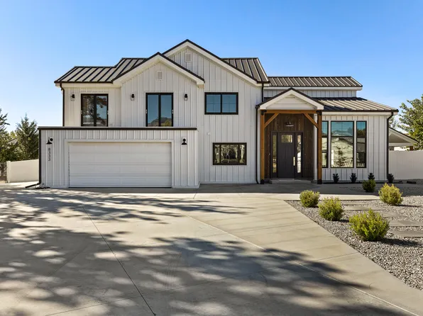 8333 N Sapphire Dr, Saint George, UT 84770