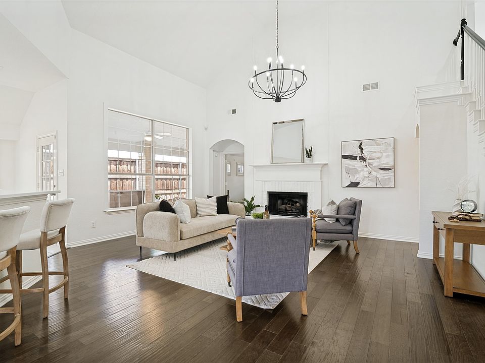 1st image of 648 Woodland Way