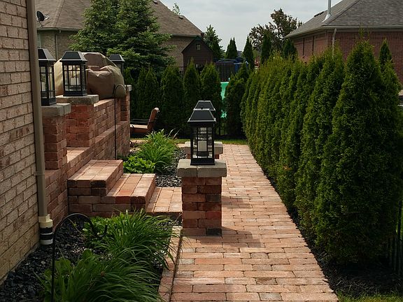 4th image of 21482 Pine Cone Dr