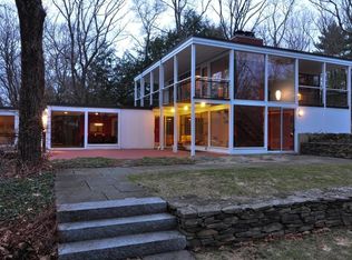 37 Laurel Dr, Lincoln, MA 01773