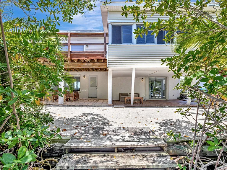 217 Marina Dr — Photo 43