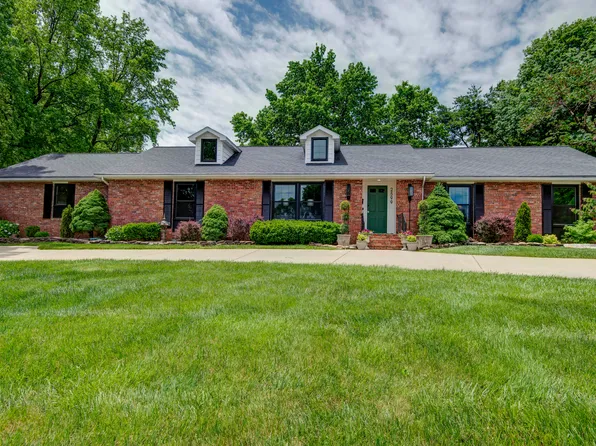 2599 S Skyline Drive, Springfield, MO 65804