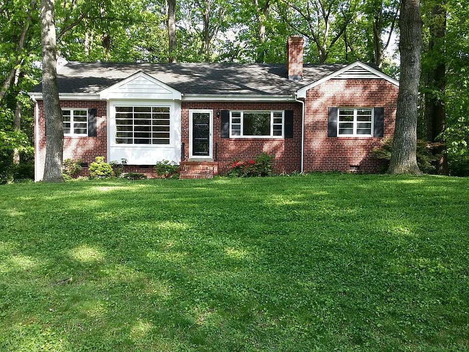 3829 Arklow Road - Road View