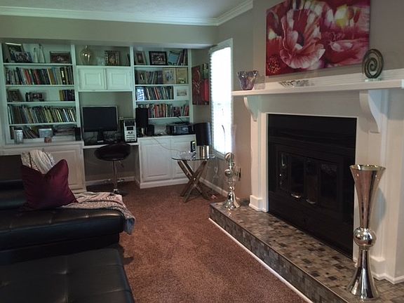 3rd image of 4080 College Heights Dr