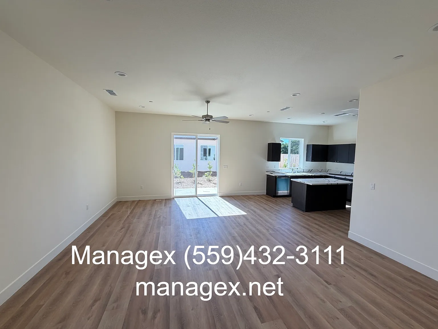 124 Sunnyside Ave — Photo 3