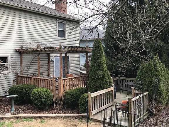 2nd image of 4613 Hickory Creek Dr