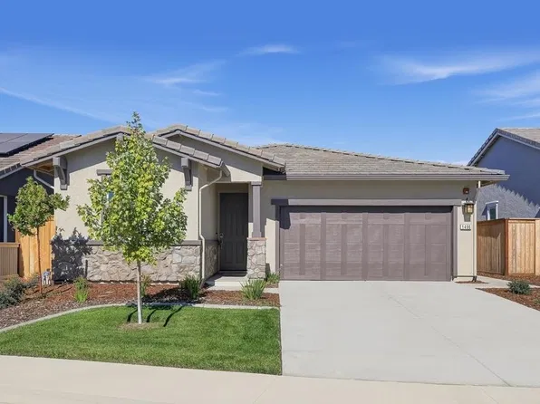 1496 Edgewood Ln, Lincoln, CA 95648