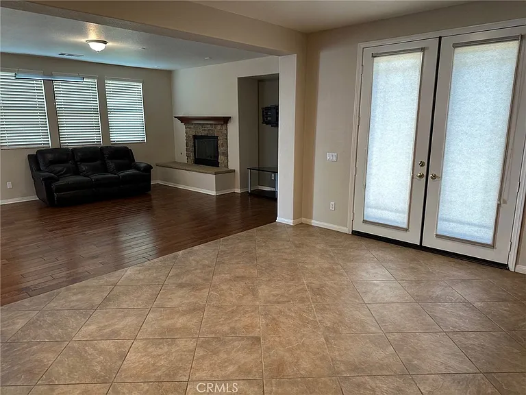 11743 Randolph Ct — Photo 4