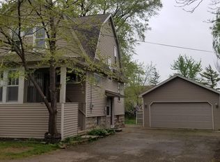 1184 N Koeller St, Oshkosh, WI 54902