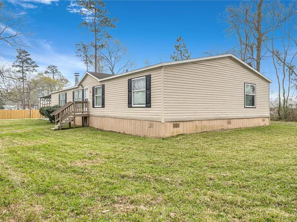 27318 Coach Light Lane, New Caney, TX 77357