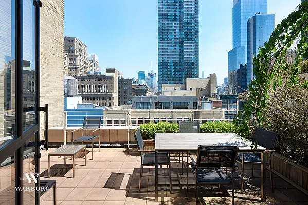 Rented by Warburg | media 23