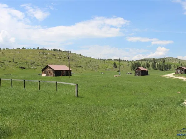 Custer Limestone Rd, Custer, SD 57730