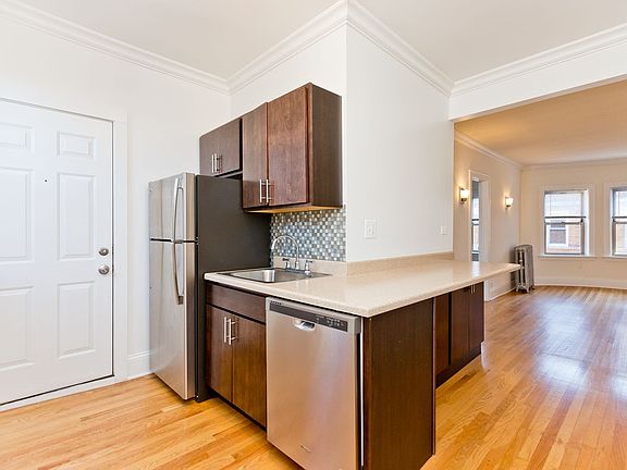 5th image of 5336 N Kenmore Ave APT 3W