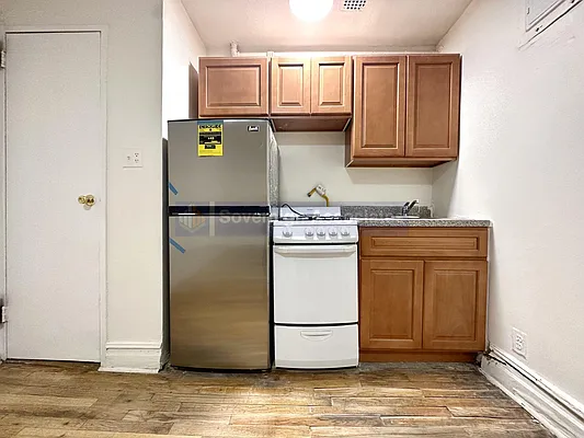 Rented by Sovereign Associates | media 3