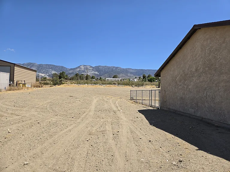32673 Zircon Rd — Photo 5