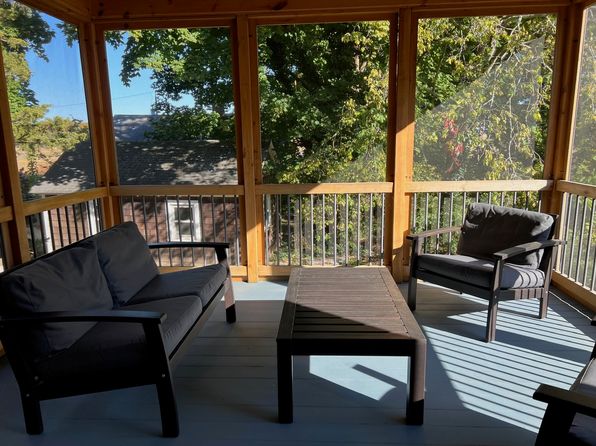 (undisclosed Address)