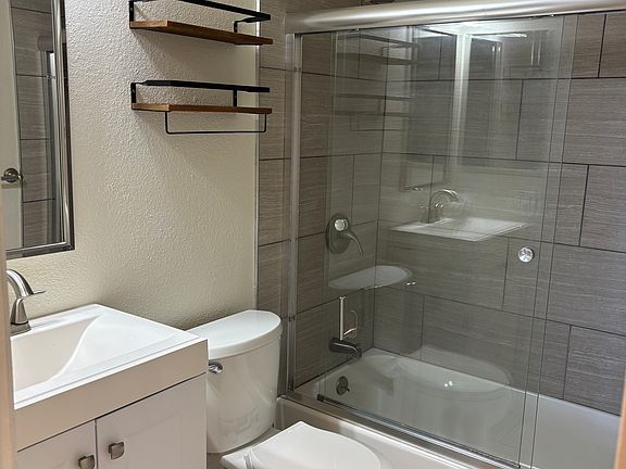 4th image of 4622 Felton St Unit 7