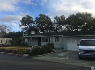 1208 Woodland Dr, Santa Paula, CA 93060