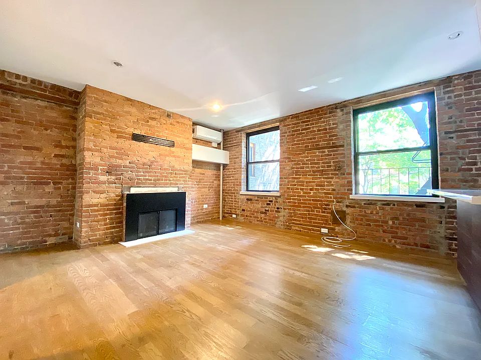 1st image of 276 E 10th St #4A