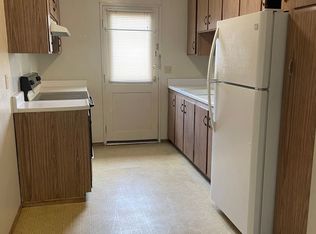 446 S East St APT 8, Santa Rosa, CA 95404