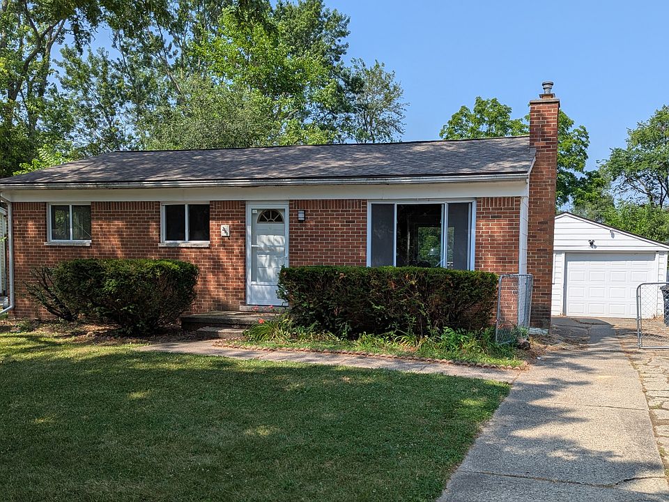 3310 Creek Drive, 3 Bed Brick Ranch Home
