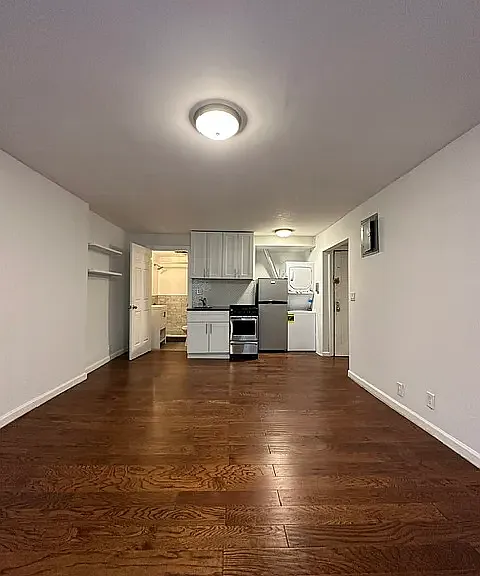62 W 48th St #5F — Photo 2