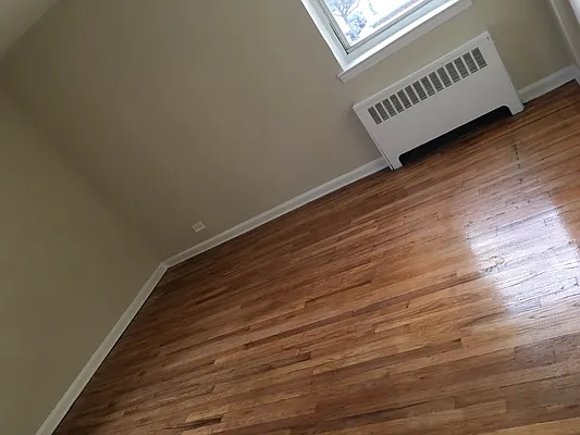 Rented by Alex Tembelis, LREB | media 71