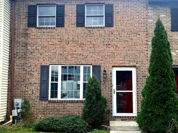 73 Rose Of Sharon Dr, Etters, PA 17319