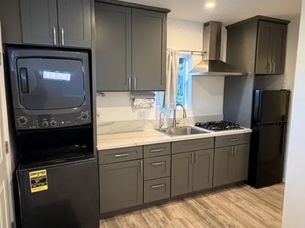 10937 1/2 Whitaker Ave, Granada Hills, CA 91344