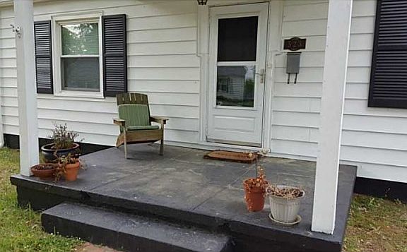 2nd image of 523 Burleigh Ave