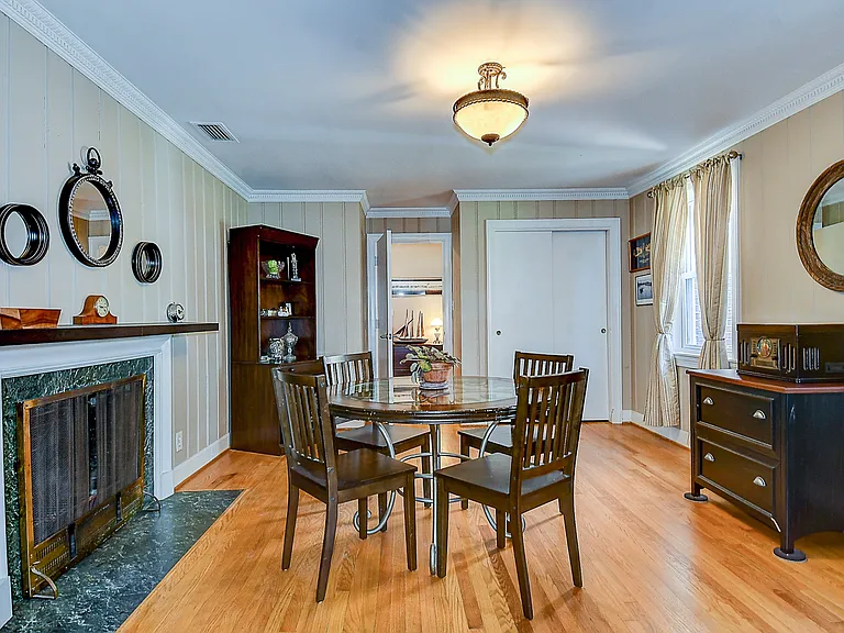 6037 River Road Point — Photo 14