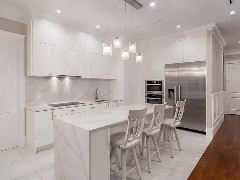 1332 W 51st Ave — Photo 10
