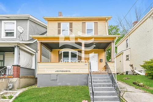 1403 Meadow St Photo 1