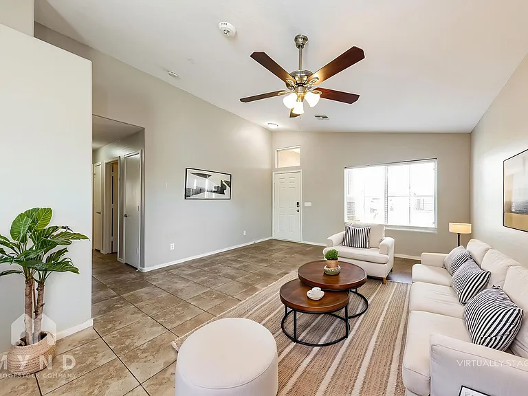 22027 W Pima St — Photo 2