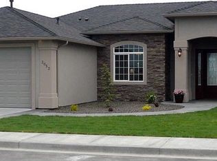3053 Bluffs Dr, Richland, WA