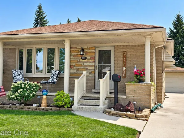 1101 Michigan Blvd, Lincoln Park, MI 48146