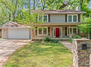 15 Smoking Oaks Rd, Conway, AR 72034