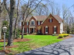 6209 Halley Commons Ct, Fairfax Station, VA 22039