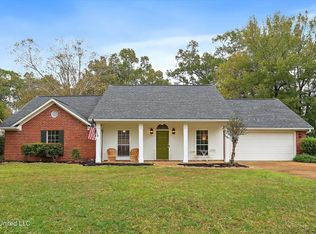 405 Hemlock Dr, Flowood, MS 39232