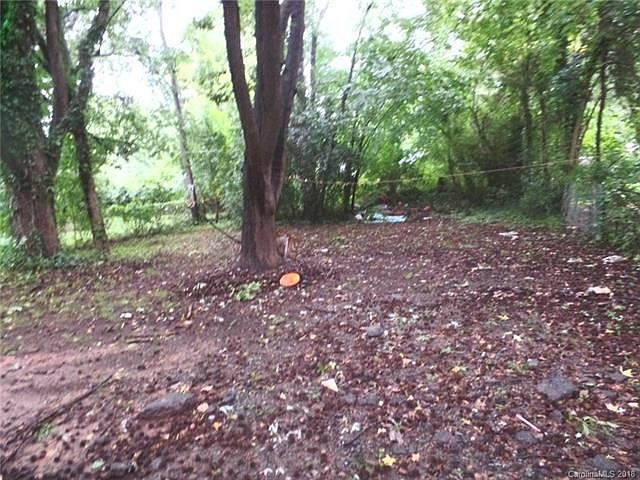 2nd image of 436 Sylvania Ave