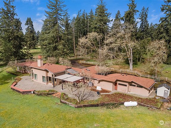 3rd image of 26315 34th Avenue E