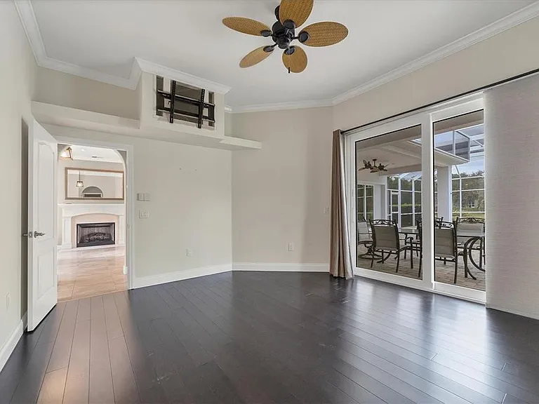 11709 Clubhouse Dr — Photo 19
