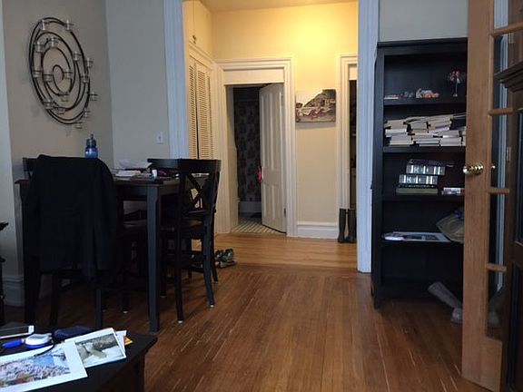 3rd image of 136 W 71st St APT 3F