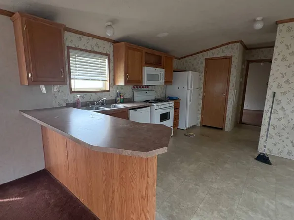 1301 State Highway 523 #40, Fremont, OH 43420