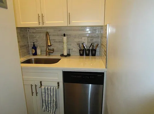 Rented by Rita S Citrin, LREB | media 3