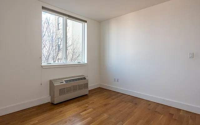 Rented by Nooklyn NYC LLC | media 17