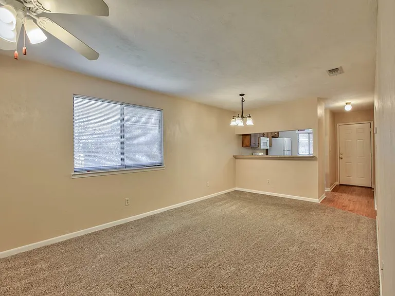 3208 Ginger Dr #D — Photo 7